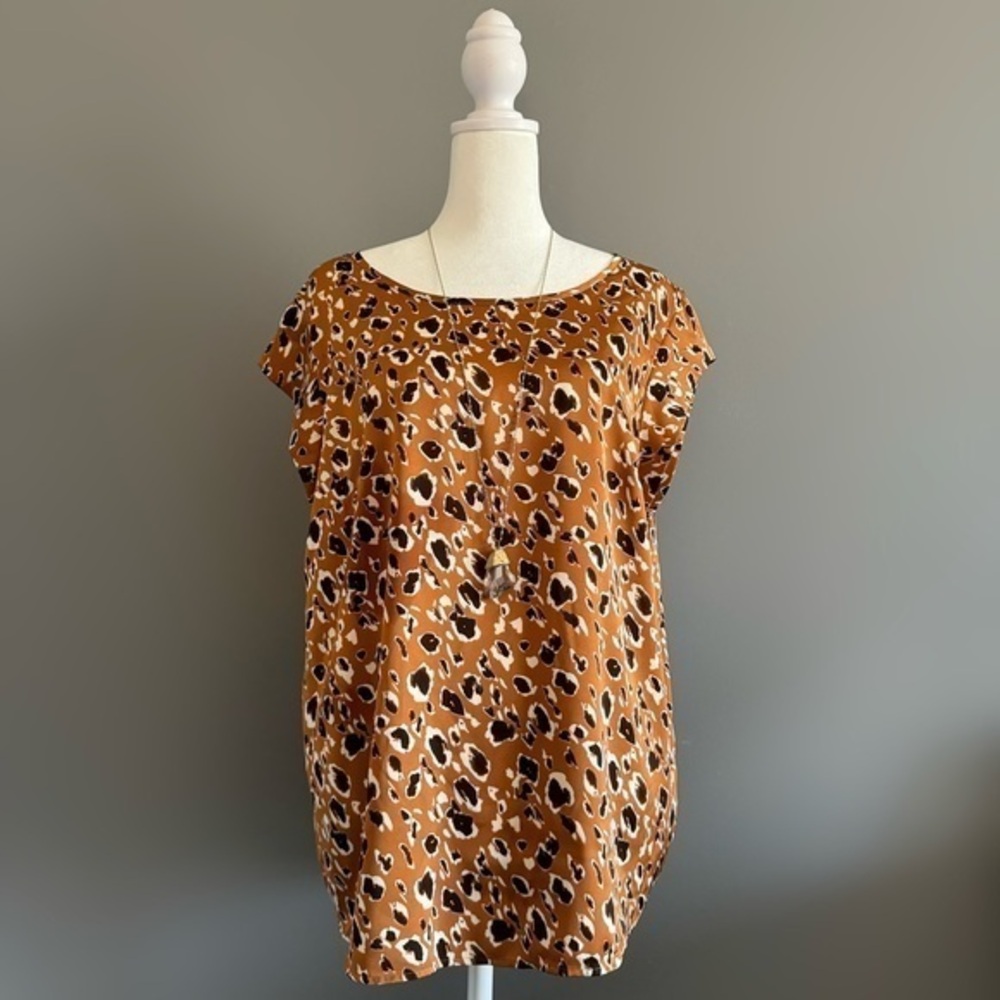 NWOT Rachel Zoe Animal Print Cap Sleeve Blouse Size L